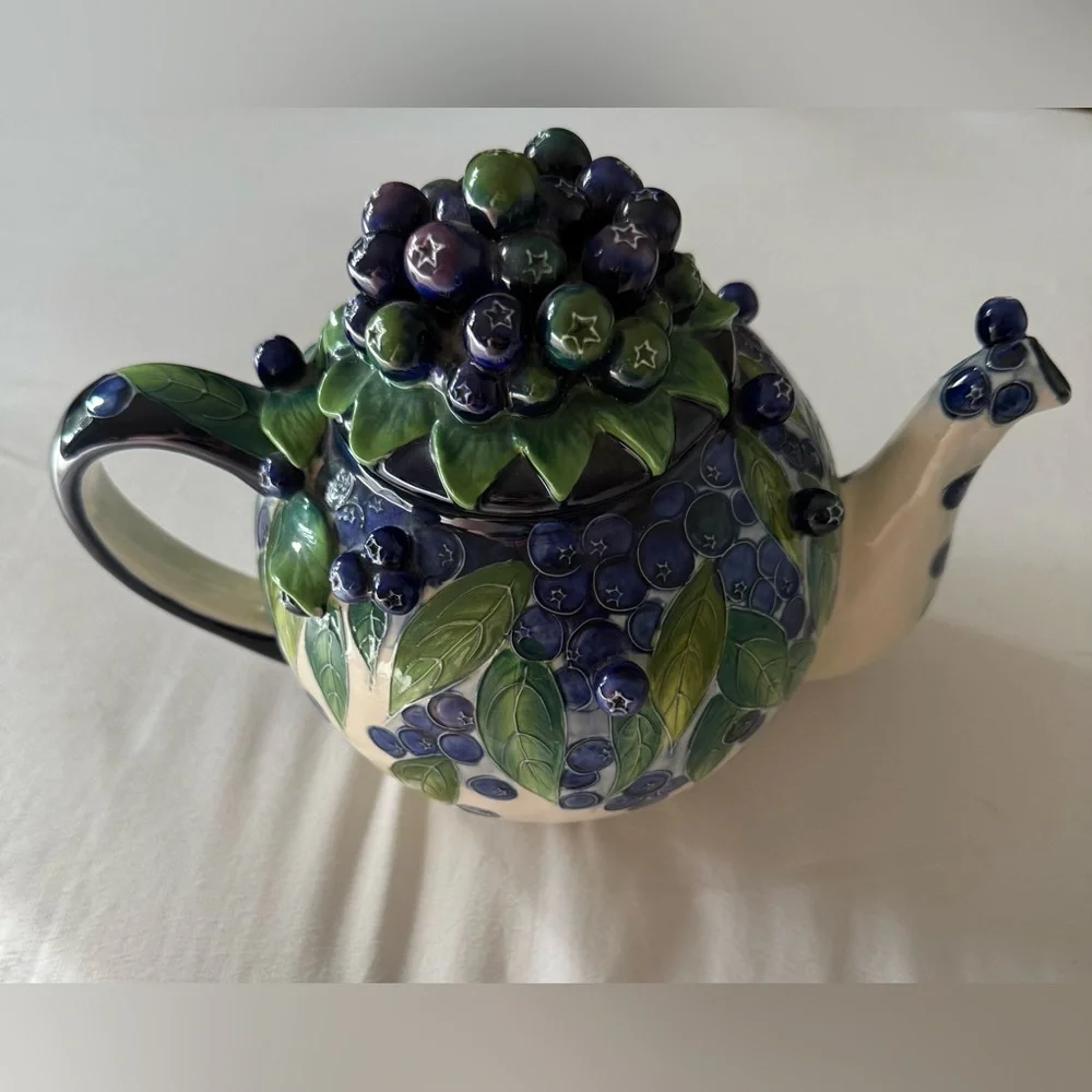 Blue Sky Clay Works blueberry teapot vintage 2004